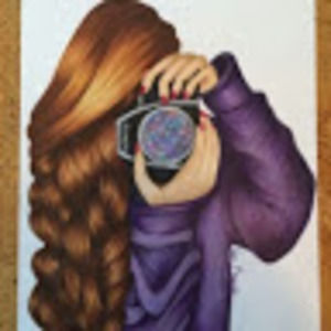 Meet your Posher, Emily (em)